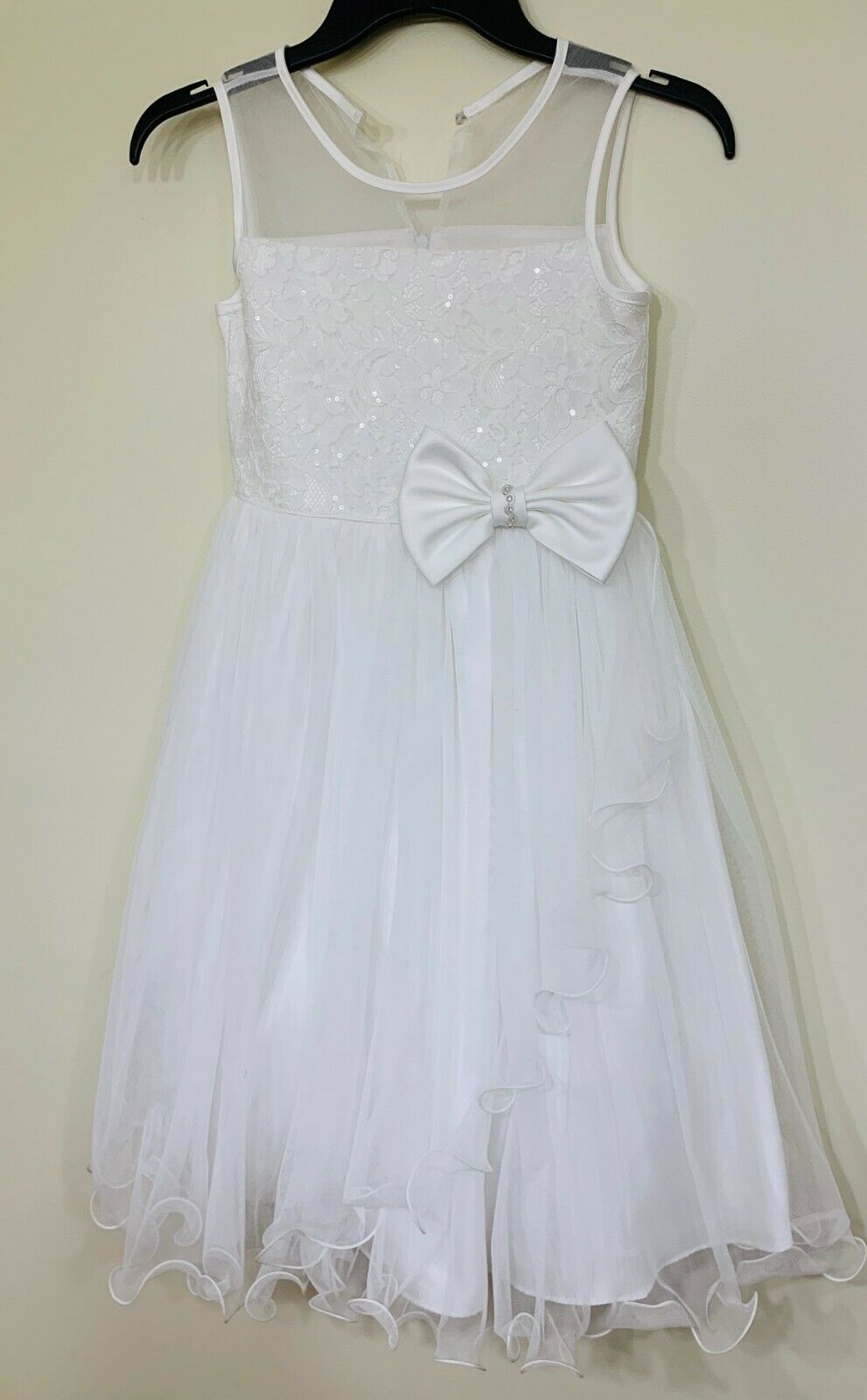 ***Adorable Flowergirl/formal dress***!!